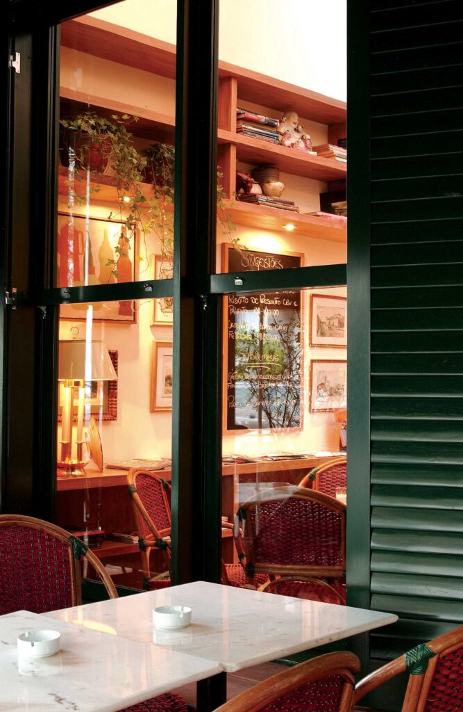 RESTAURANTE CHARLO